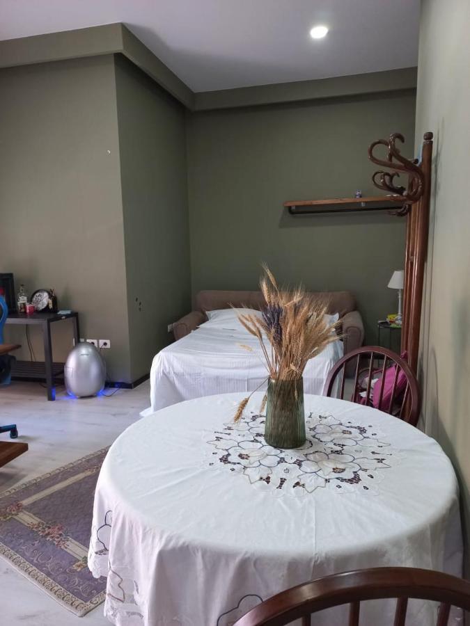 Penthouse Rooms & Aparts Tirana Extérieur photo