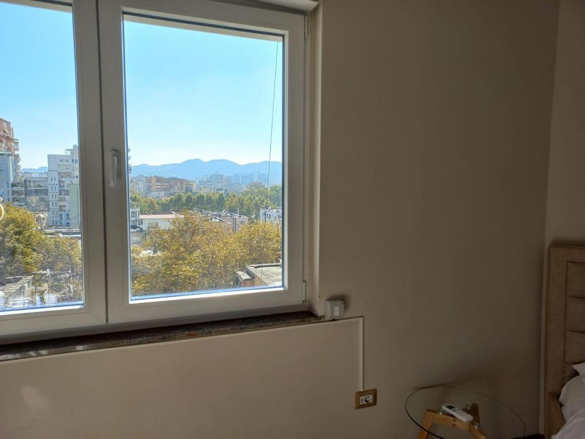 Penthouse Rooms & Aparts Tirana Extérieur photo