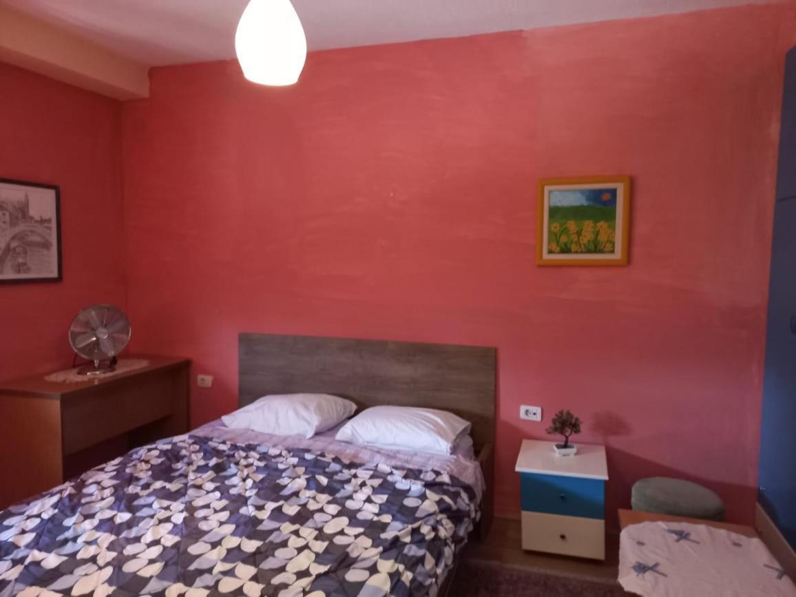 Penthouse Rooms & Aparts Tirana Extérieur photo