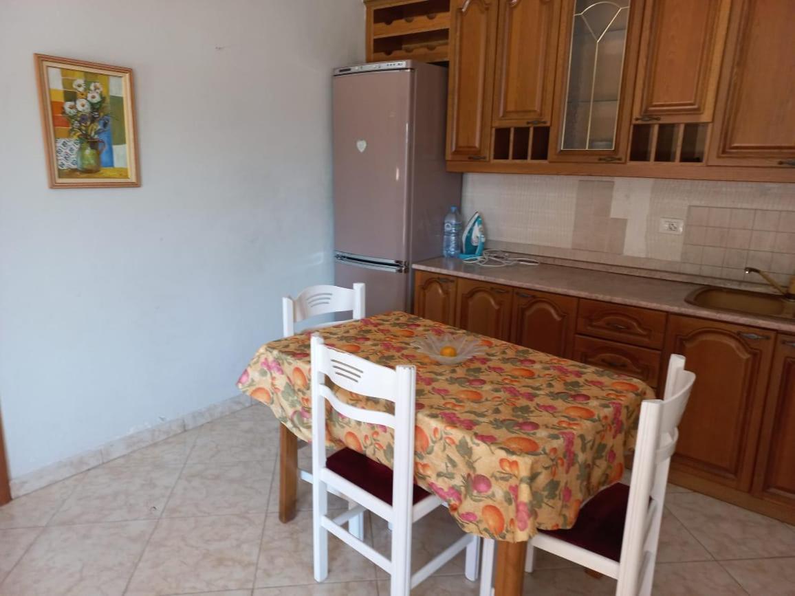 Penthouse Rooms & Aparts Tirana Extérieur photo